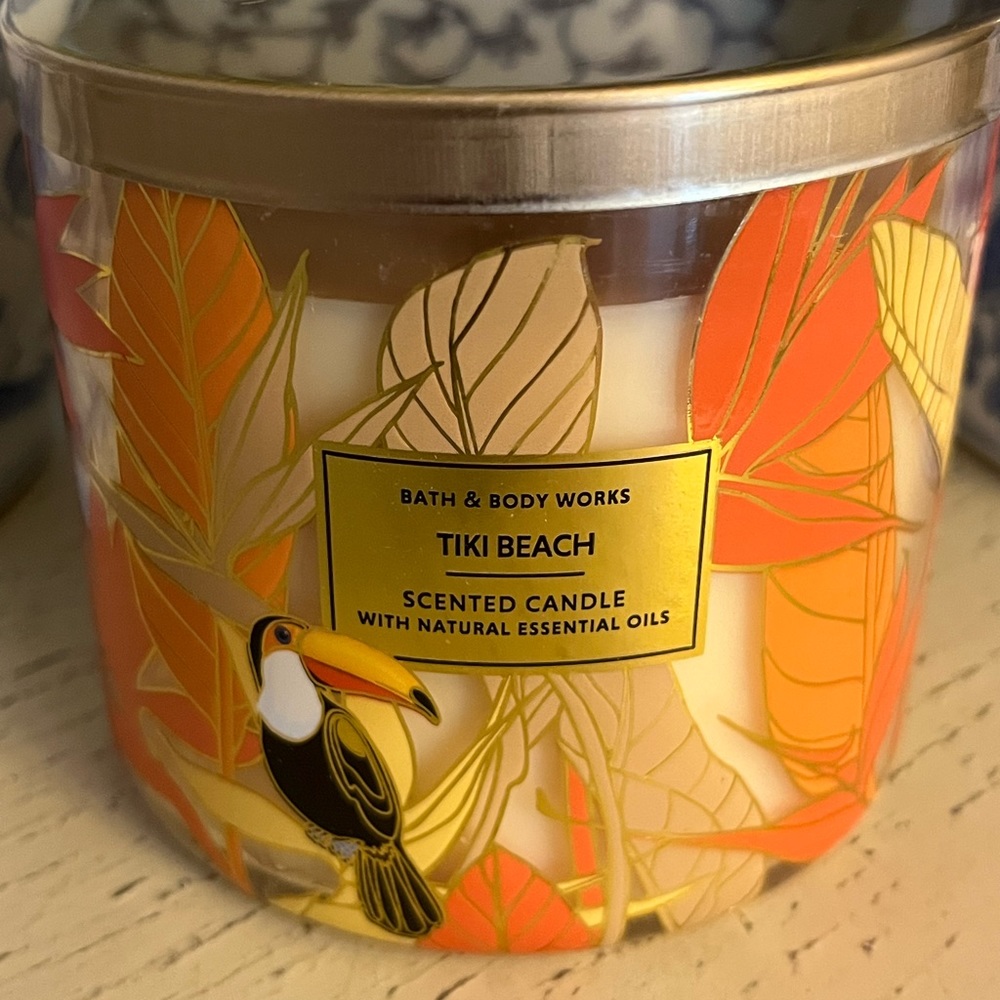 Bath & Body Works 3 Wick Candle